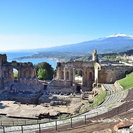 Original Sicily House Santa Venerina